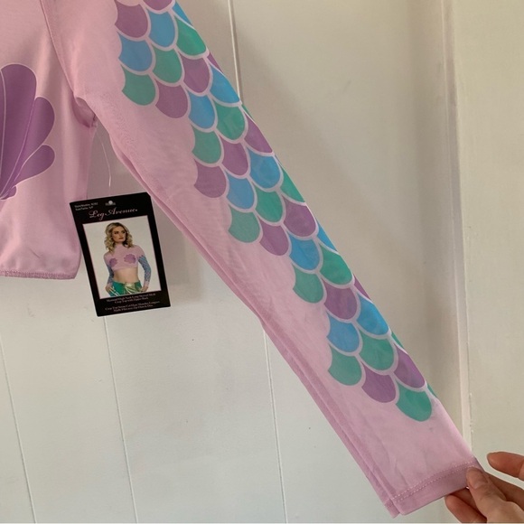 NEW Leg Avenue MERMAID HIGH NECK LONG SLEEVED MESH CROP TOP Zipper Back Cute - Picture 9 of 10